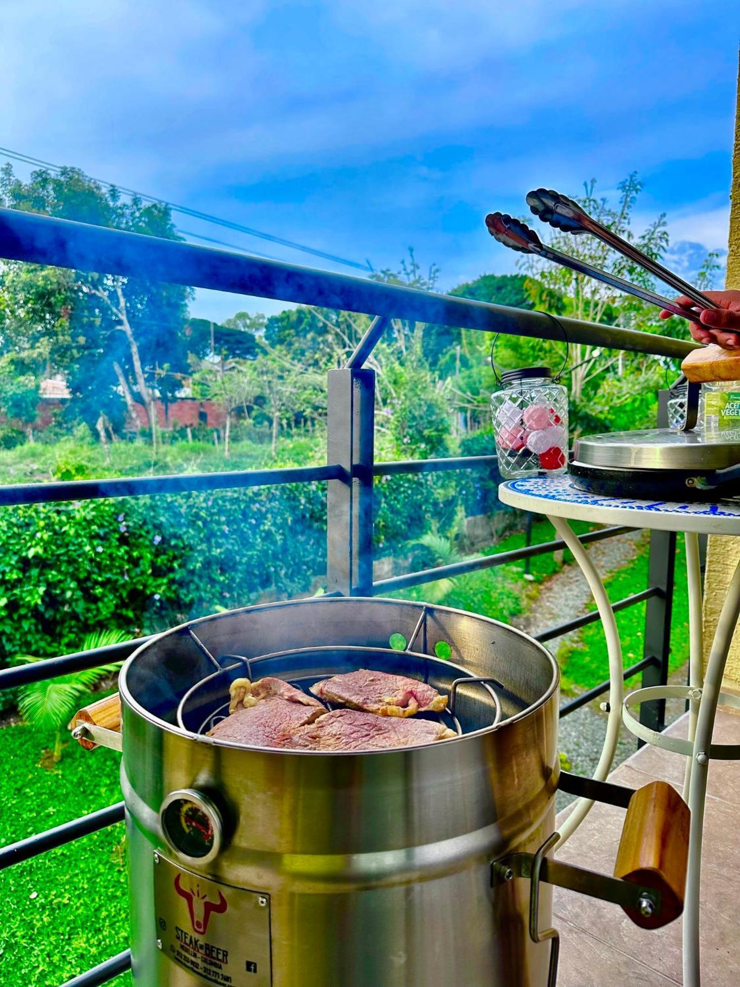 Apartamento Privado Vacacional A 5M Del Aeropuerto, 20 Minutos Del Parque Del Cafe Y Centro De Armenia Con 4 Piscinas, 3 Jacuzzi, Sauna By Molca Xperiences 2H 外观 照片