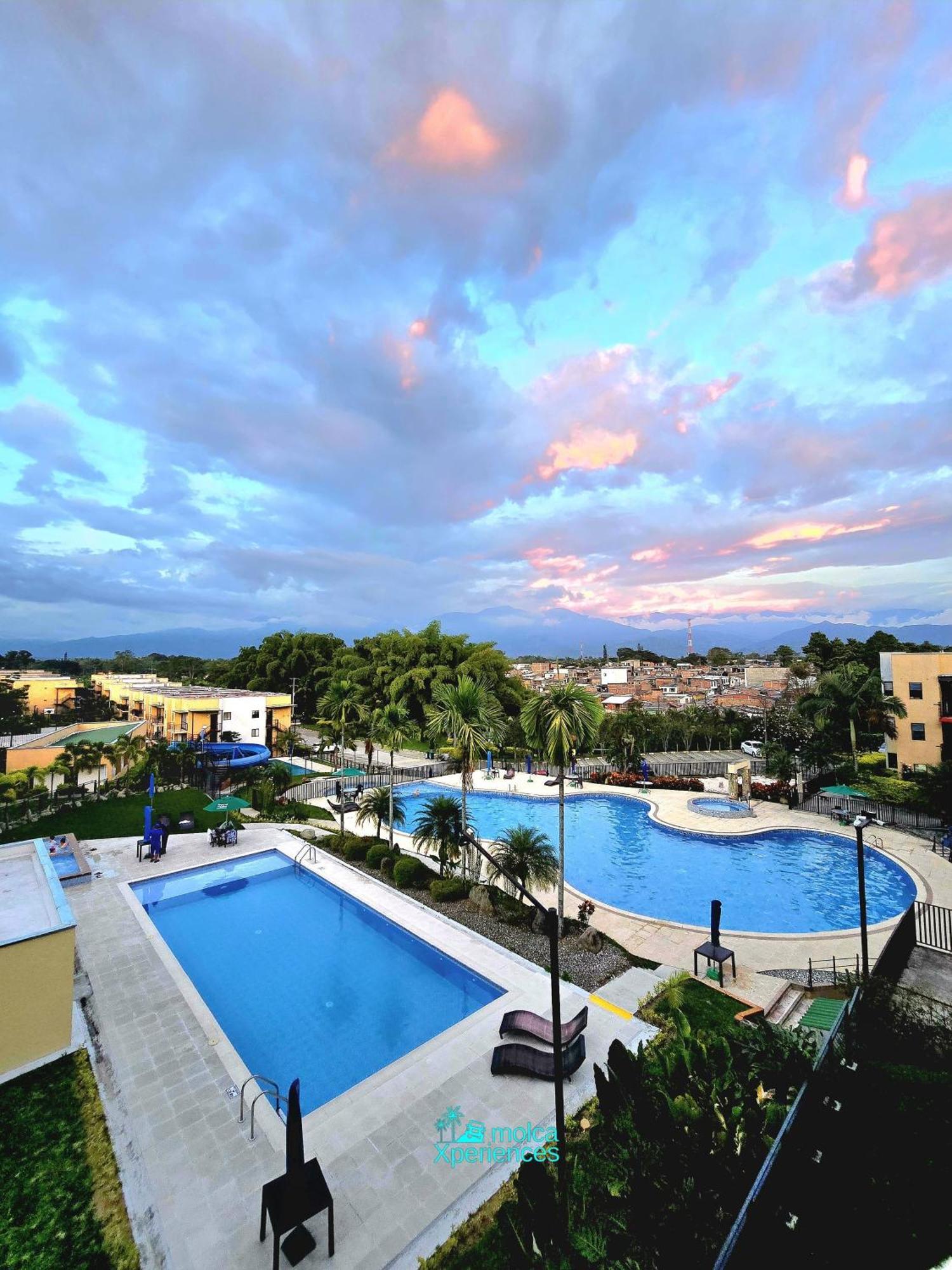 Apartamento Privado Vacacional A 5M Del Aeropuerto, 20 Minutos Del Parque Del Cafe Y Centro De Armenia Con 4 Piscinas, 3 Jacuzzi, Sauna By Molca Xperiences 2H 外观 照片